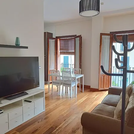 Apartamentos Palacio de los Jerónimos-3